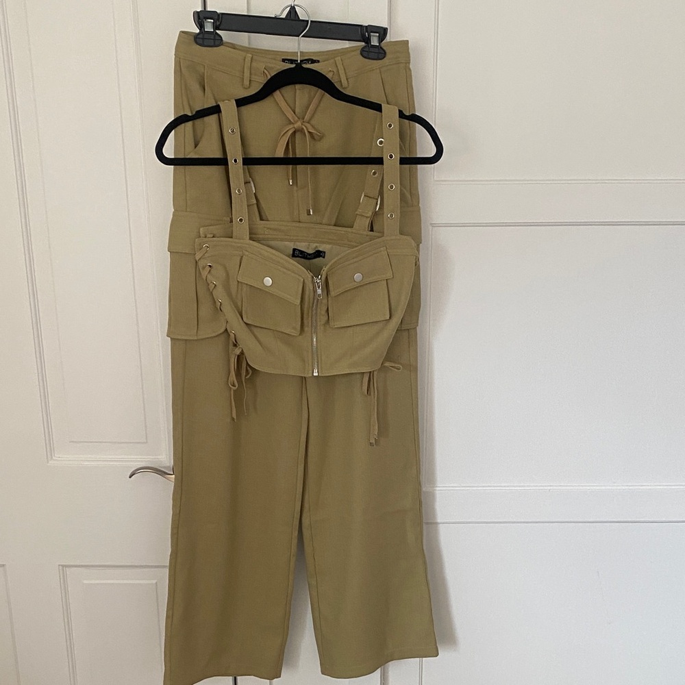 Elegant Tan Women's Jumpsuit